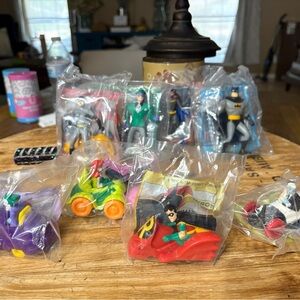 McDonalds Dynamic Heroes Action Figure Playset